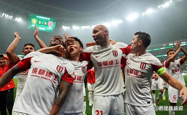 上海上港临危受命,成功逆转对手的简单介绍 上海上港临危受命,成功逆转对手的简单介绍