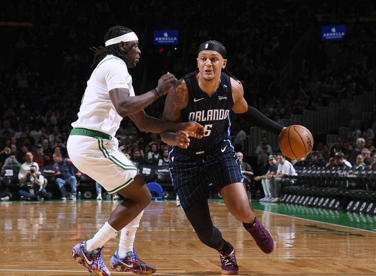 凯尔特人队主场胜魔术队，保持不败