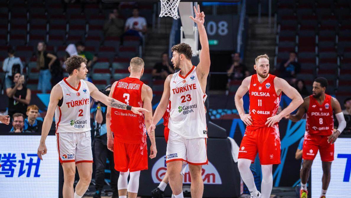 激战之夜!欧洲杯掀开挑战传奇大幕的简单介绍 激战之夜!欧洲杯掀开挑战传奇大幕的简单介绍