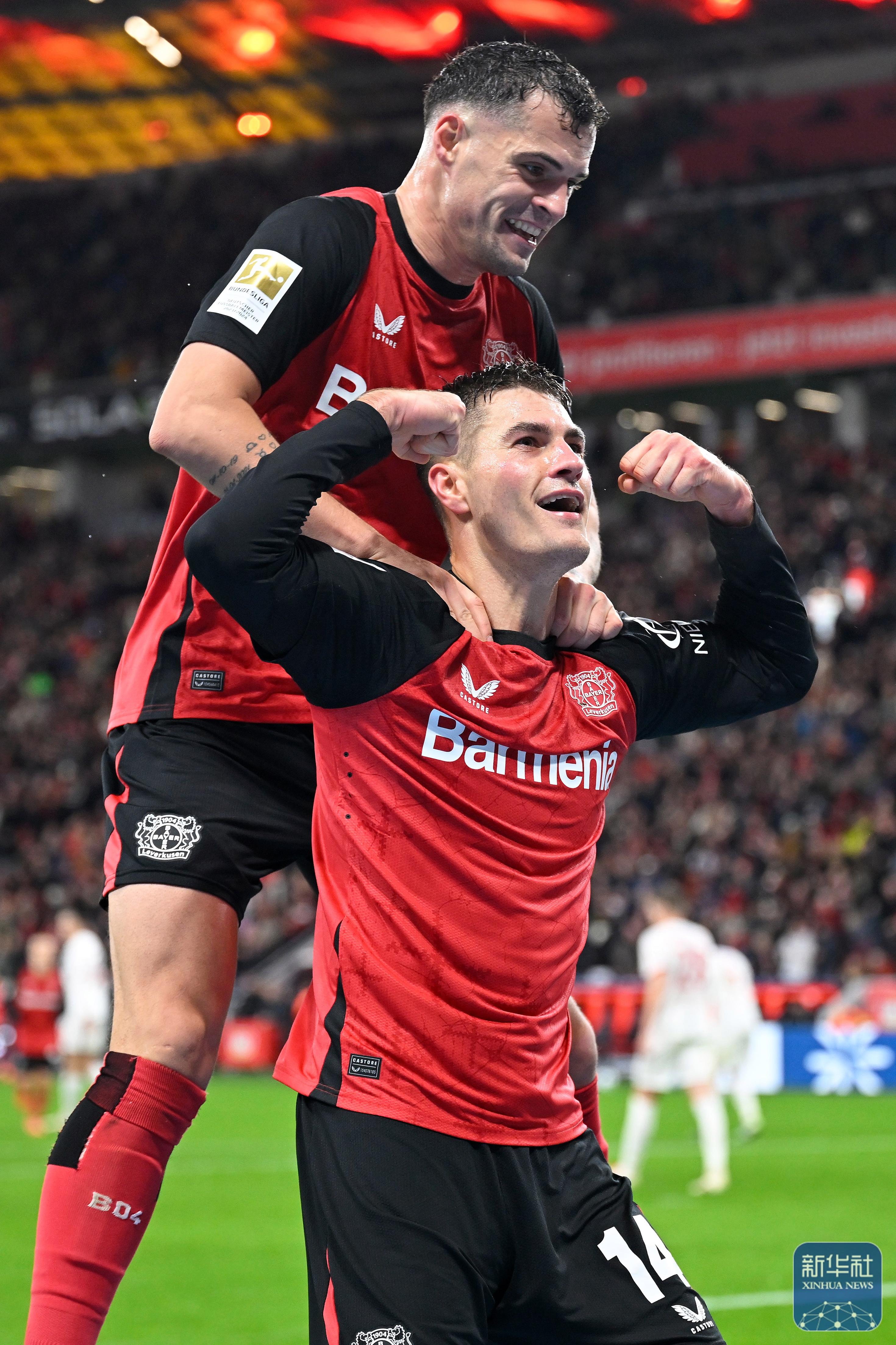 弗赖堡队坚守领先德国足球联赛的黑马故事