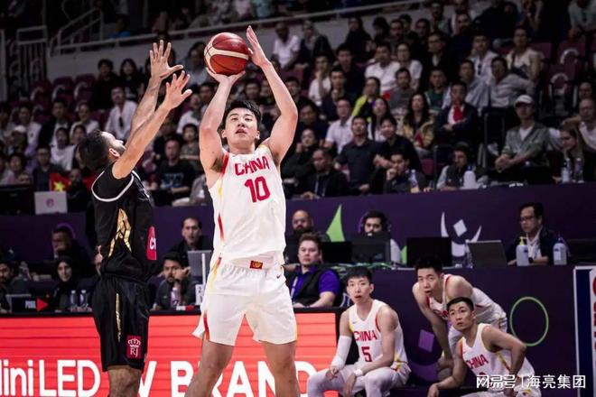 浙江男篮运球稳健，击败对手取得胜利