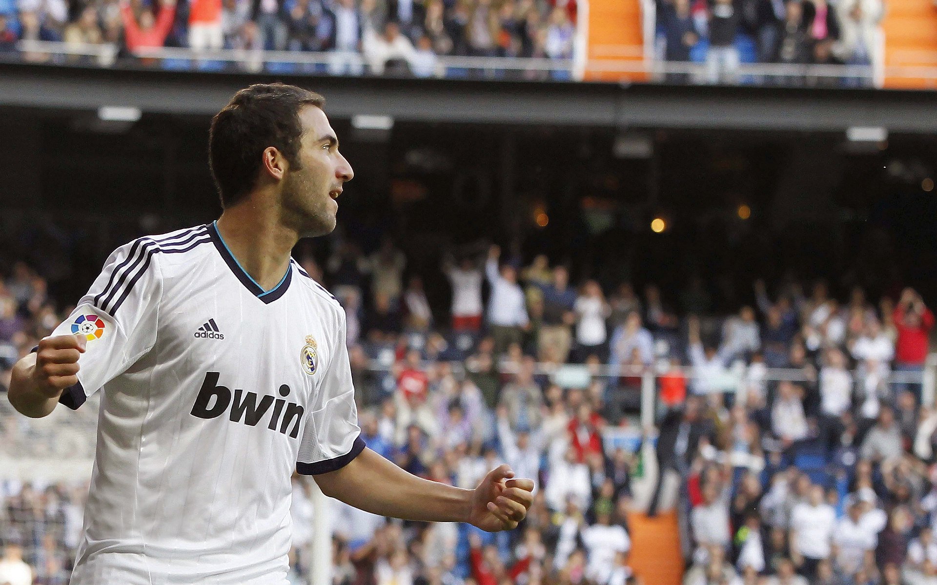 威尔士狂胜埃及，迪亚斯数据全面爆炸，一场颠覆认知的经典战役